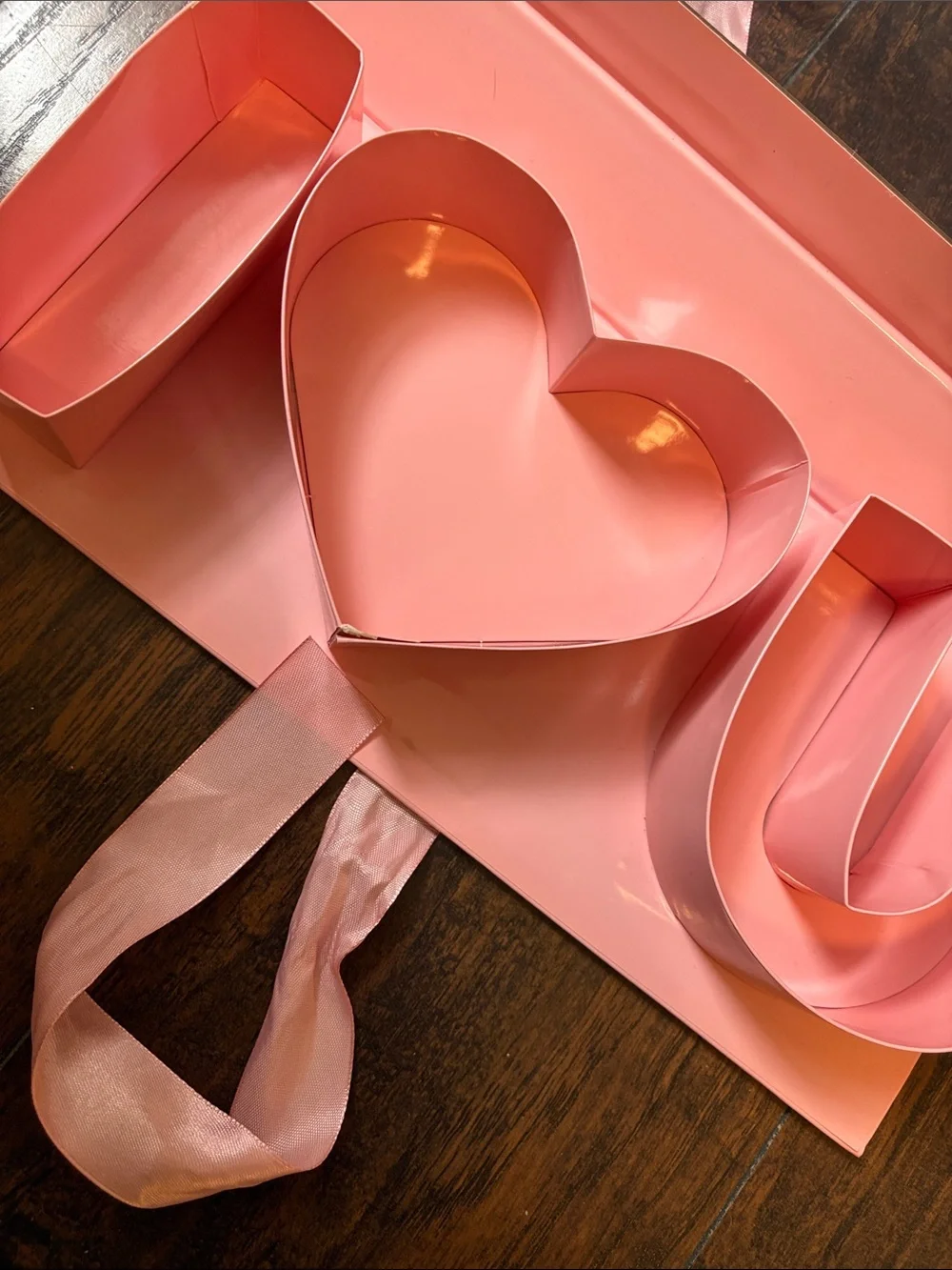 Party City Pink Heart & Letter Snack Tray Set
